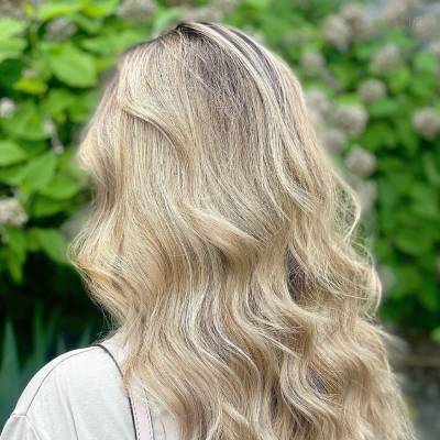 HAIR BLOWOUTS